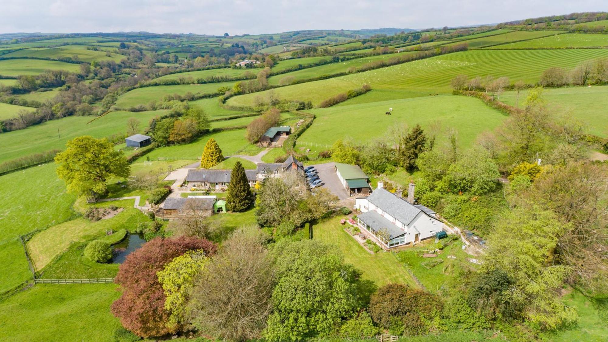 Rose Cottage Wheddon Cross Minehead Exterior photo