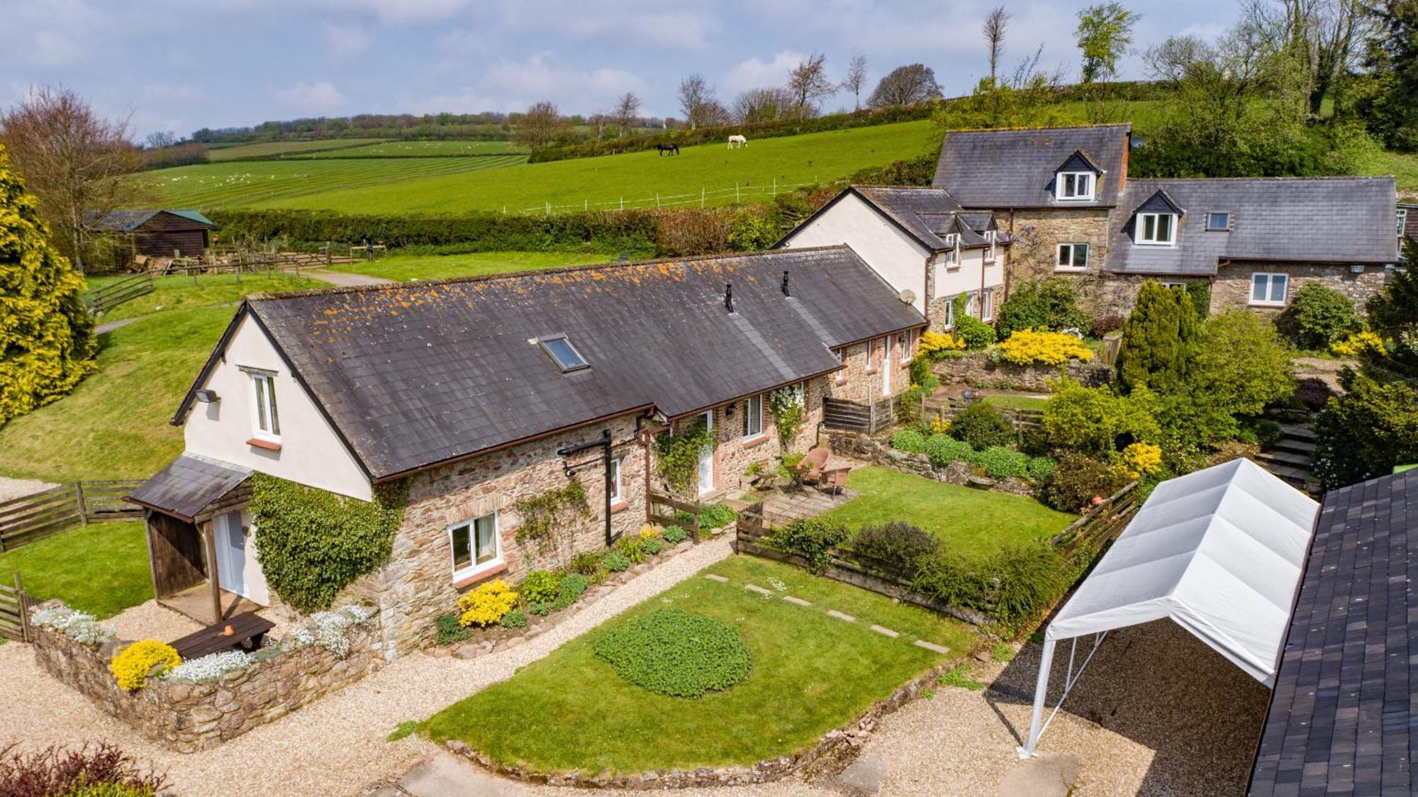 Rose Cottage Wheddon Cross Minehead Exterior photo