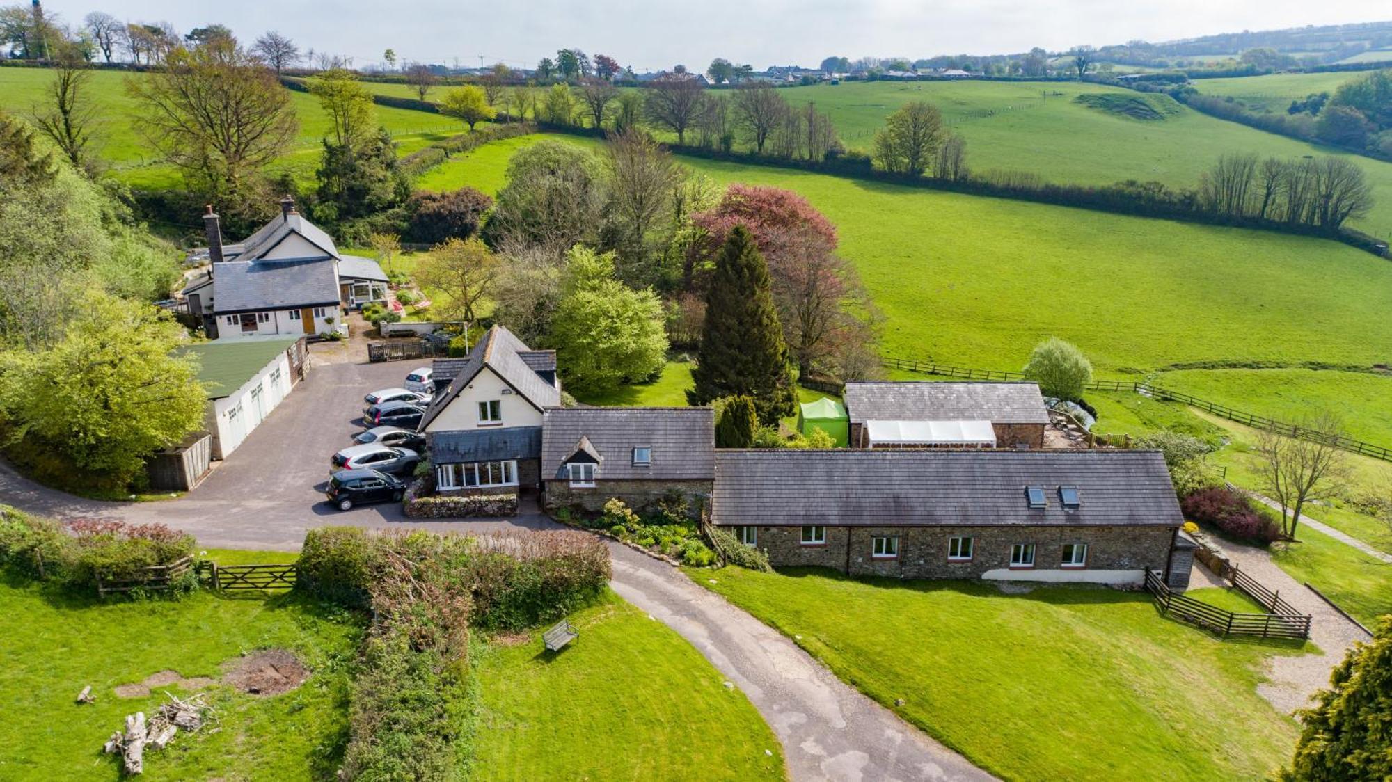 Rose Cottage Wheddon Cross Minehead Exterior photo